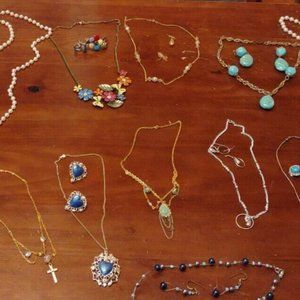 Vtg Handmade Native Stone Bead Turquoise Shell Rhinestone Art Deco Necklaces